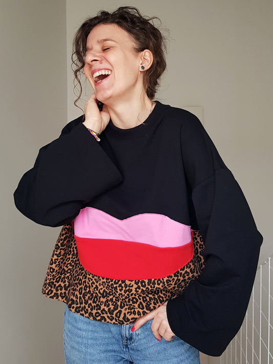 Bluza z ustami KISS ME "Leo"