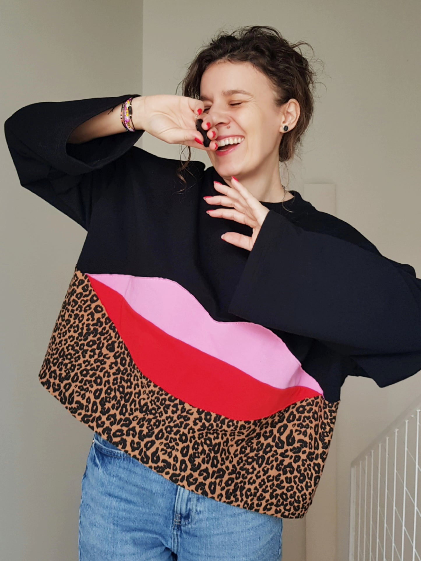 Bluza KISS ME "Leo"