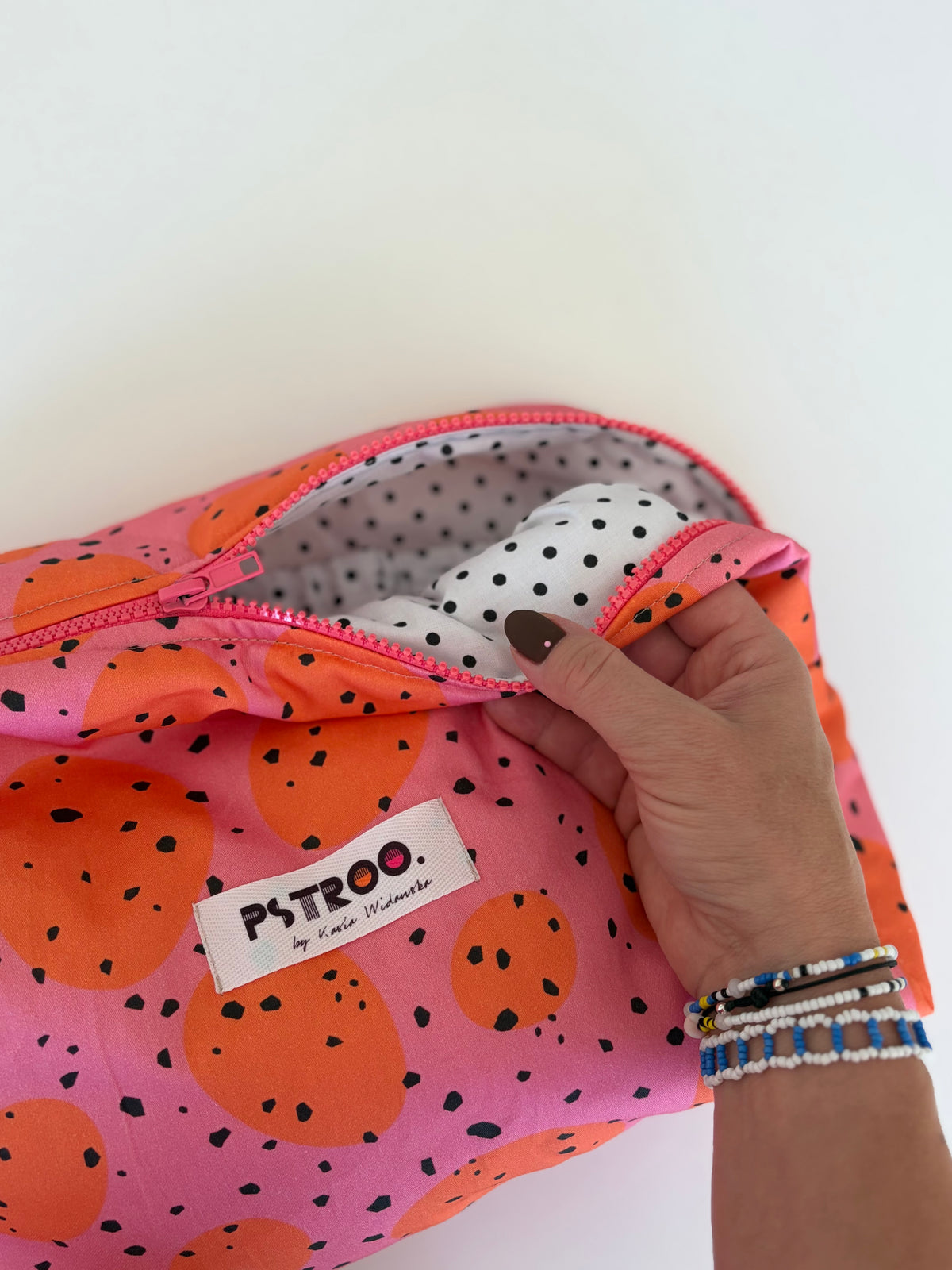 Duża kosmetyczka PSTROO.katka