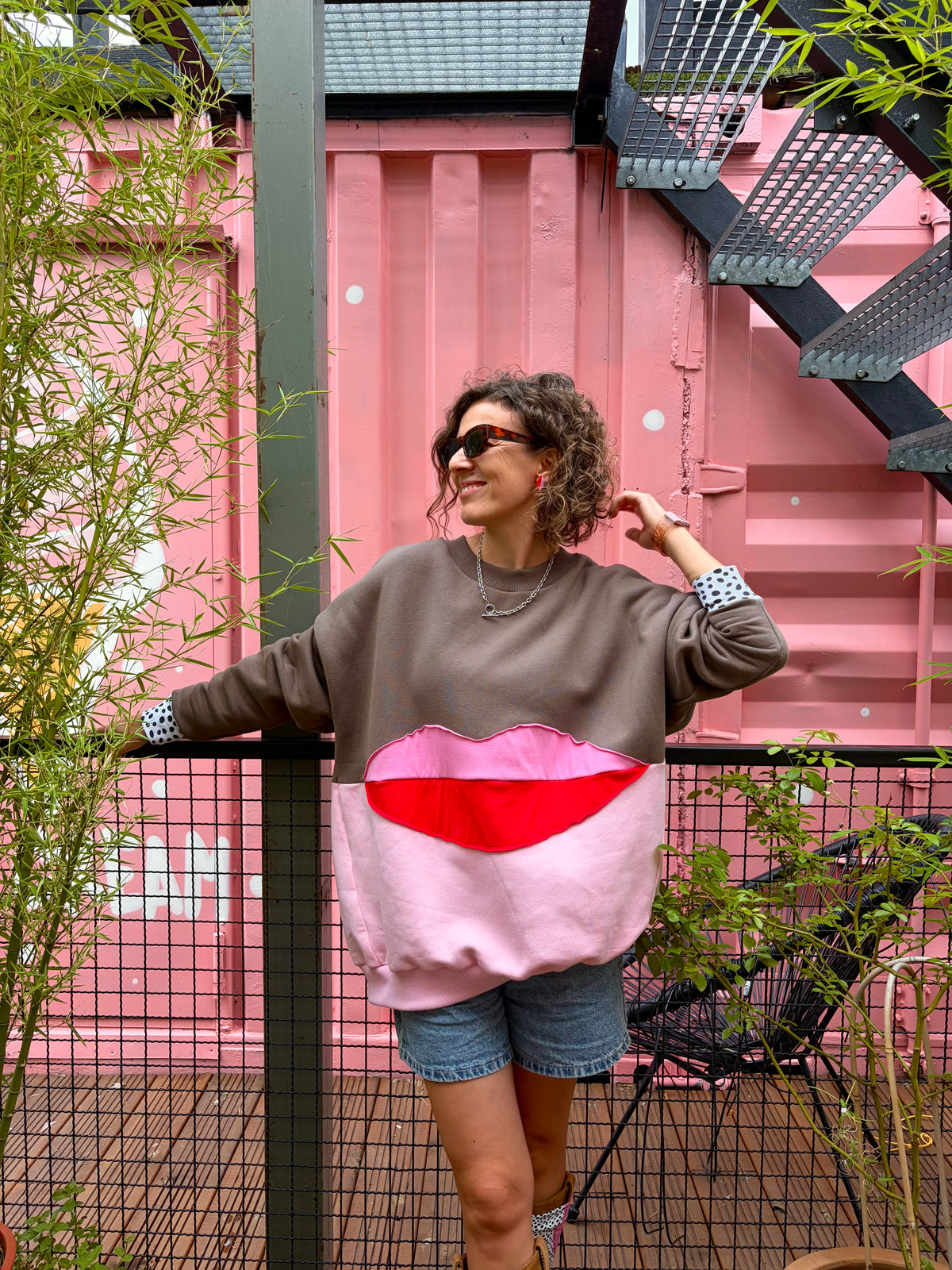 Bluza z ustami KISS ME