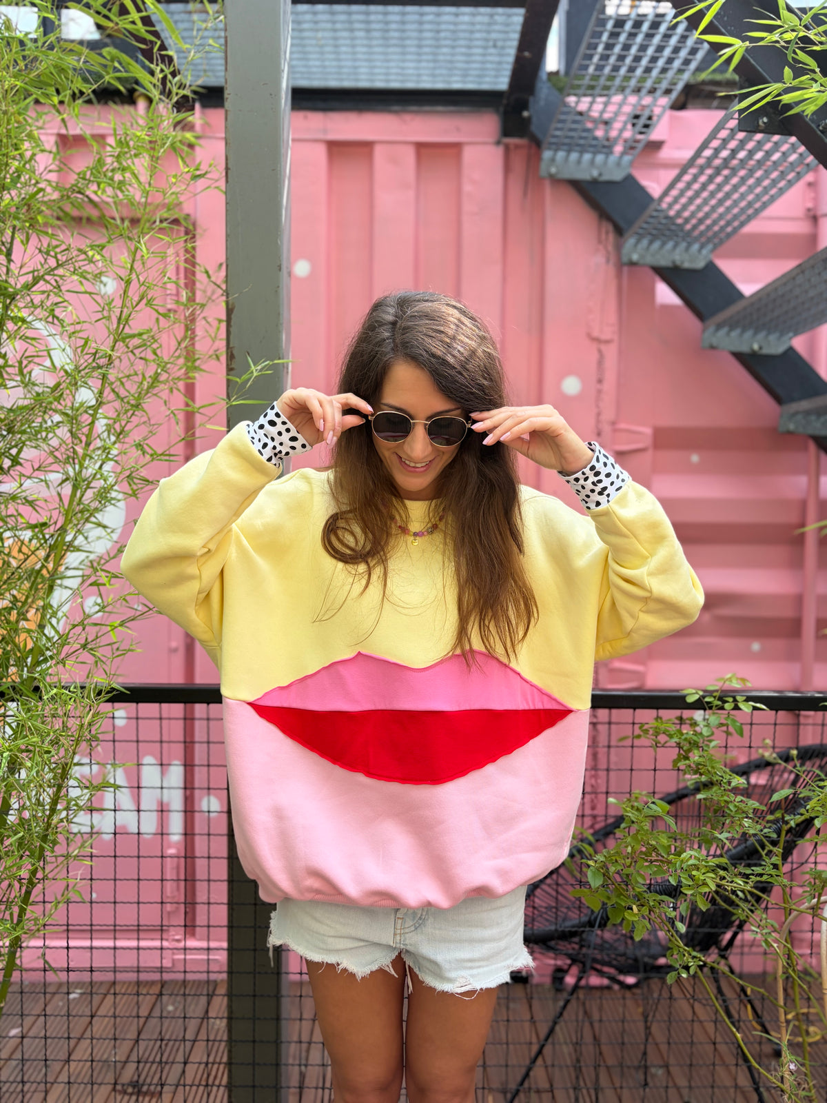 Bluza z ustami KISS ME