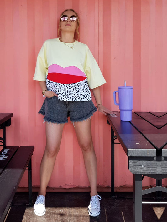 T-shirt z ustami KISS ME 💋